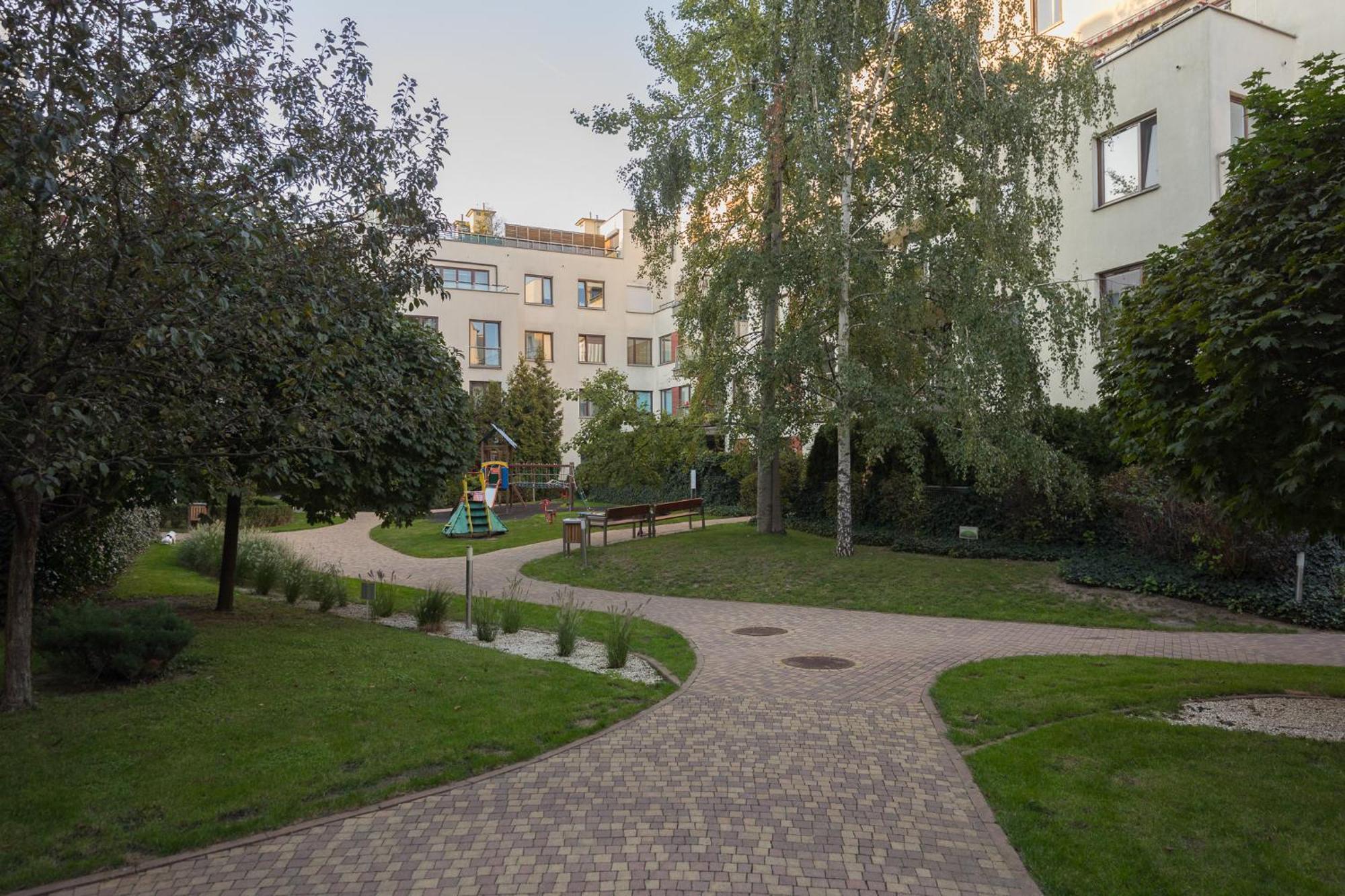 Royal Wilanów 2-bedroom * Warszawa